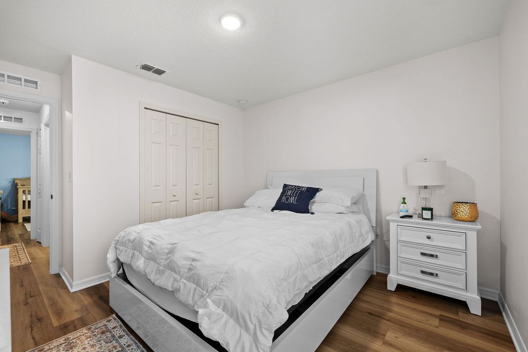 For Sale: $415,000 (4 beds, 2 baths, 1806 Square Feet)