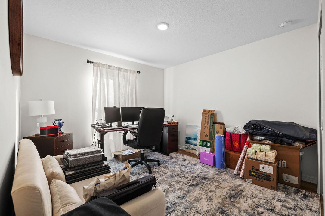 For Sale: $415,000 (4 beds, 2 baths, 1806 Square Feet)