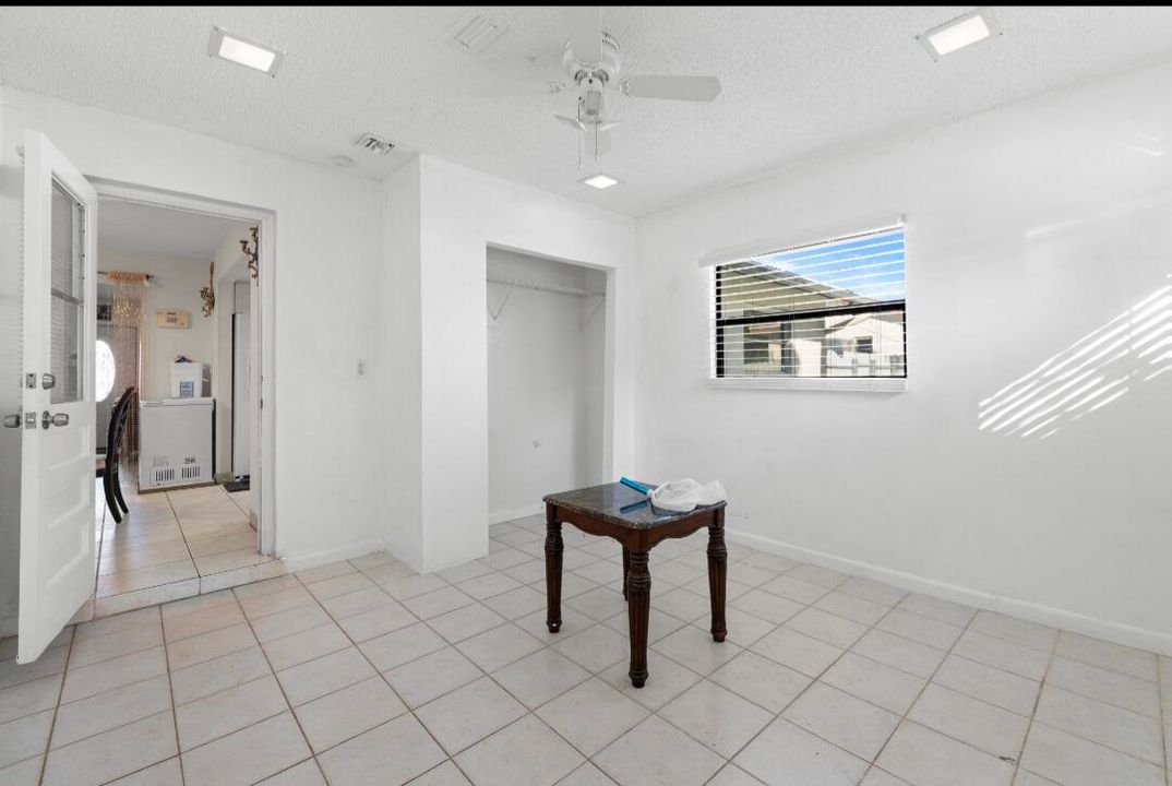 For Sale: $589,999 (4 beds, 2 baths, 1600 Square Feet)