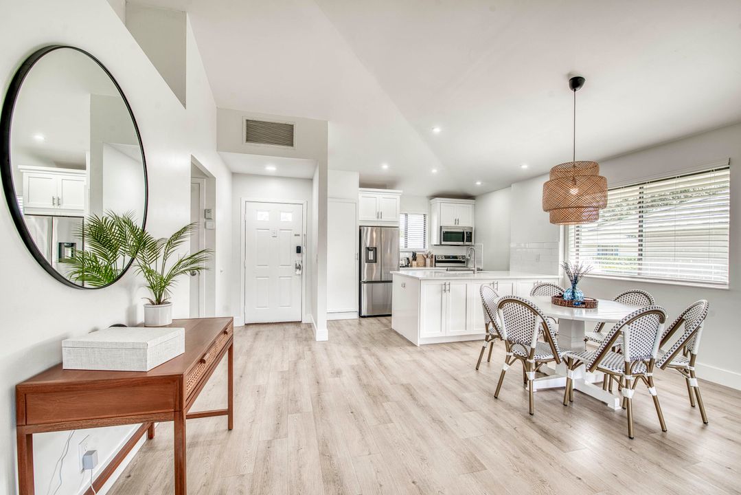 На продажу: $499,000 (2 спален, 2 ванн, 1135 Квадратных фут)