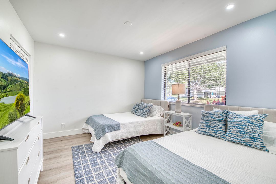 На продажу: $499,000 (2 спален, 2 ванн, 1135 Квадратных фут)