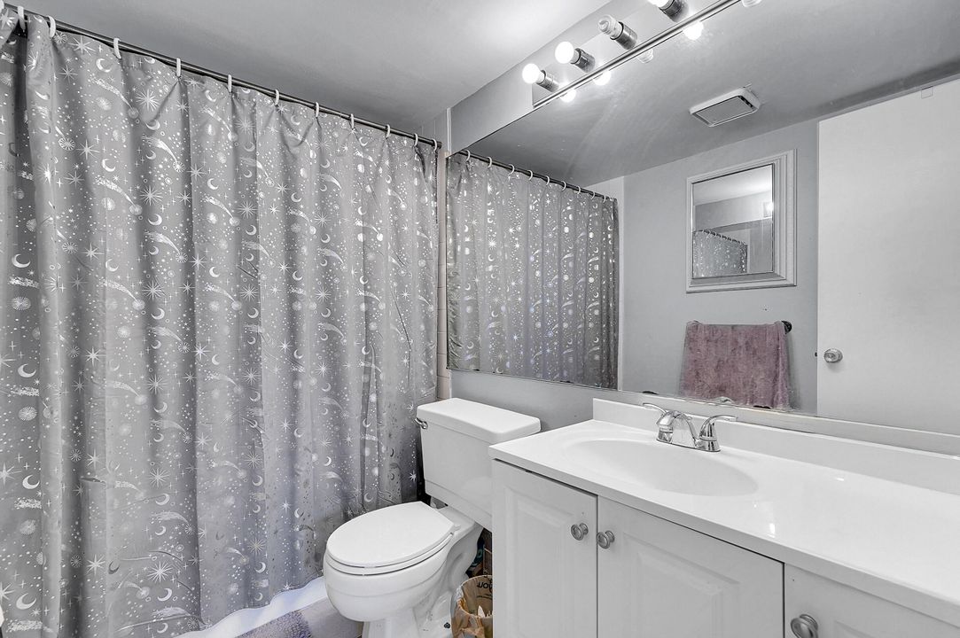 待售: $189,900 (2 贝兹, 2 浴室, 936 平方英尺)