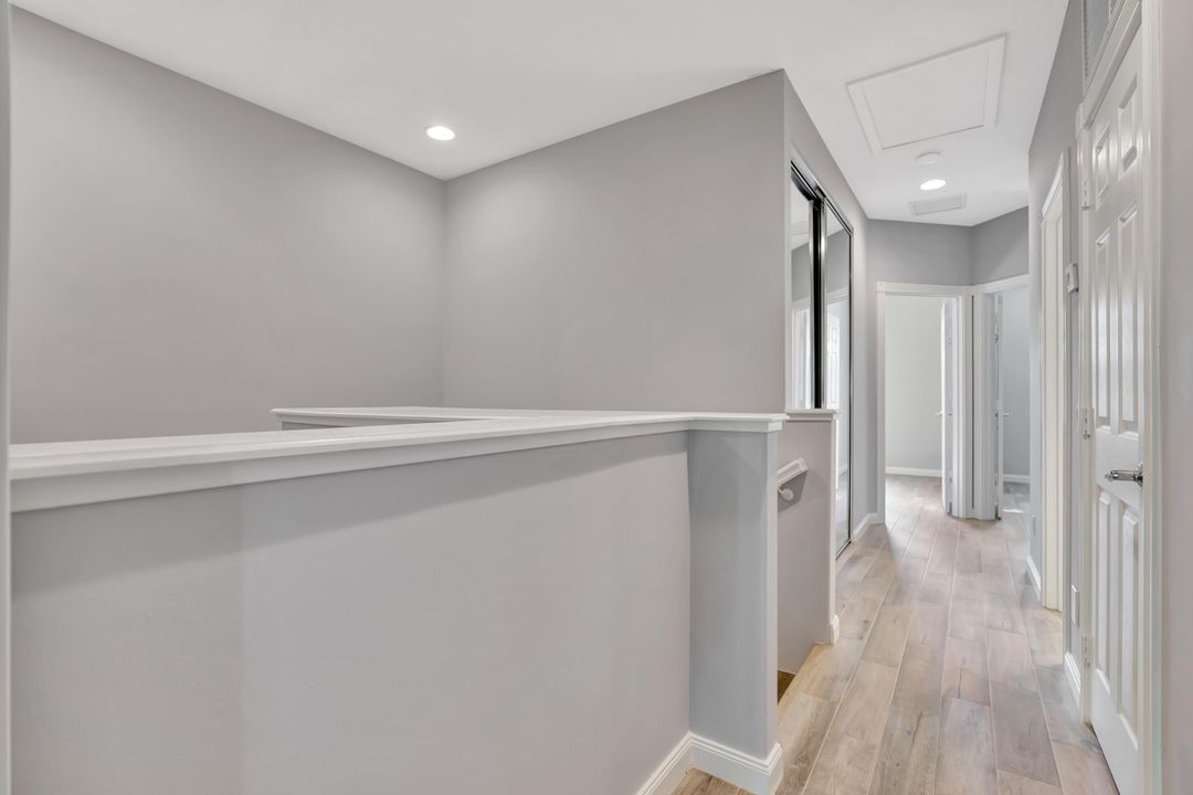 Под контрактом: $3,650 (3 спален, 2 ванн, 1670 Квадратных фут)