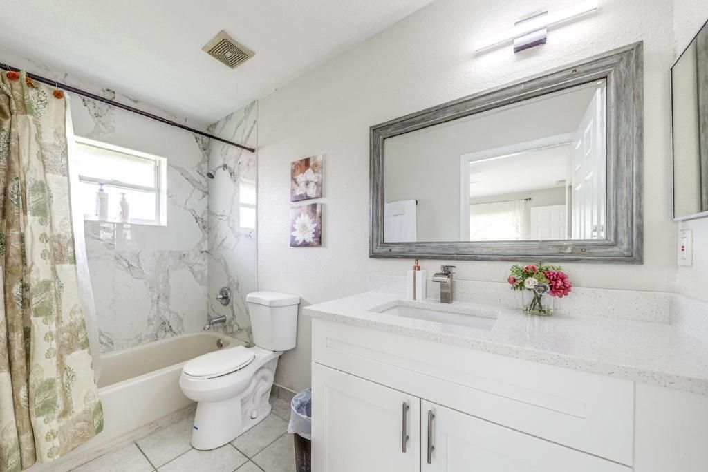 For Rent: $3,600 (3 beds, 2 baths, 1287 Square Feet)