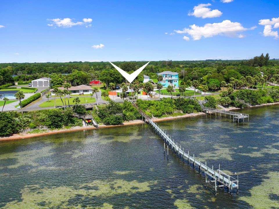 For Rent: $4,000 (2 beds, 2 baths, 1402 Square Feet)