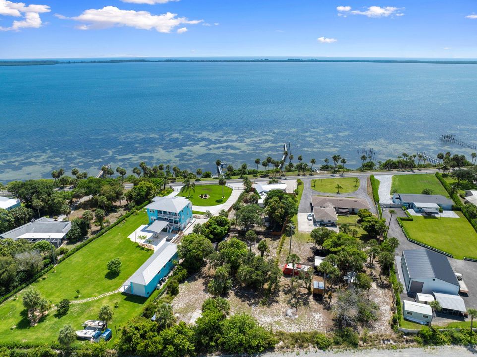 For Rent: $4,000 (2 beds, 2 baths, 1402 Square Feet)