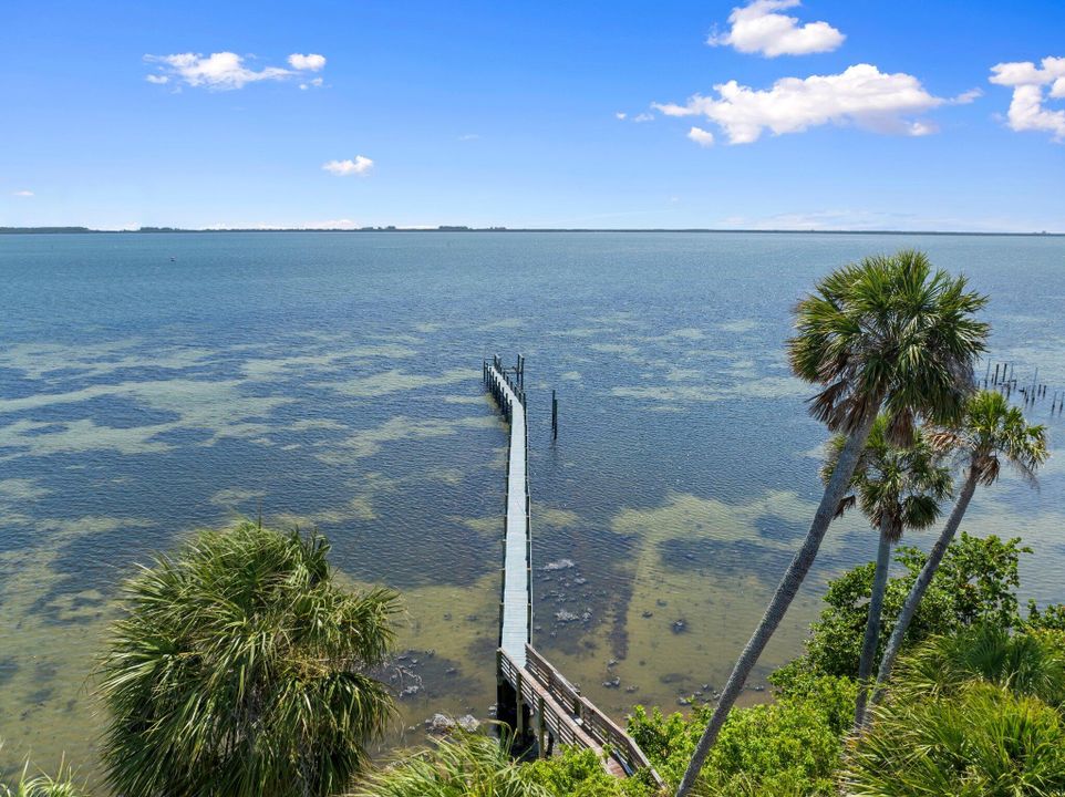 For Rent: $4,000 (2 beds, 2 baths, 1402 Square Feet)