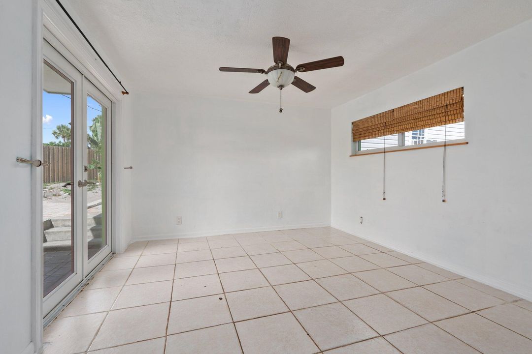 For Rent: $4,000 (2 beds, 2 baths, 1402 Square Feet)