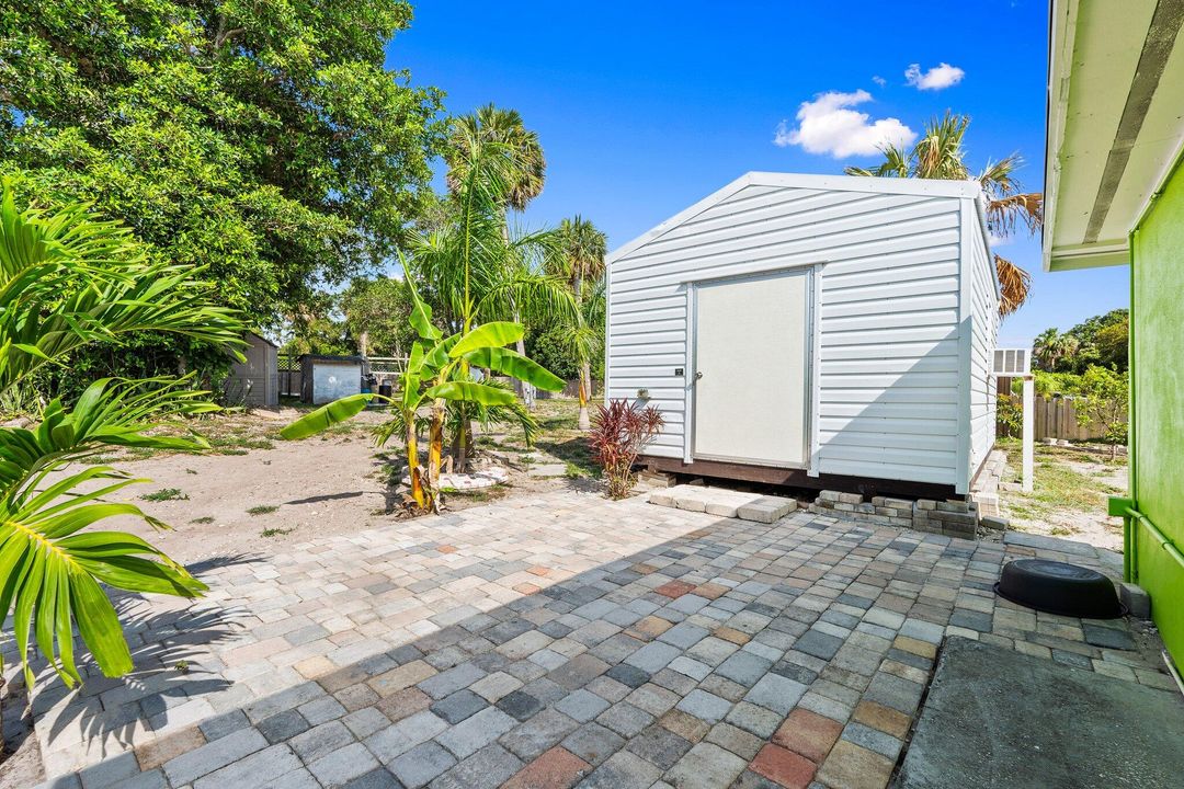 For Rent: $4,000 (2 beds, 2 baths, 1402 Square Feet)