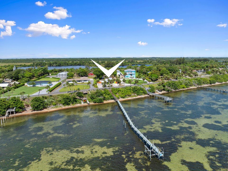 For Rent: $4,000 (2 beds, 2 baths, 1402 Square Feet)