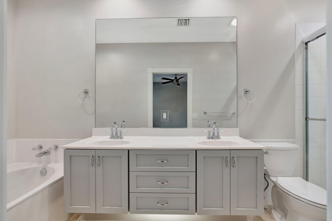 Под контрактом: $3,650 (3 спален, 2 ванн, 1670 Квадратных фут)