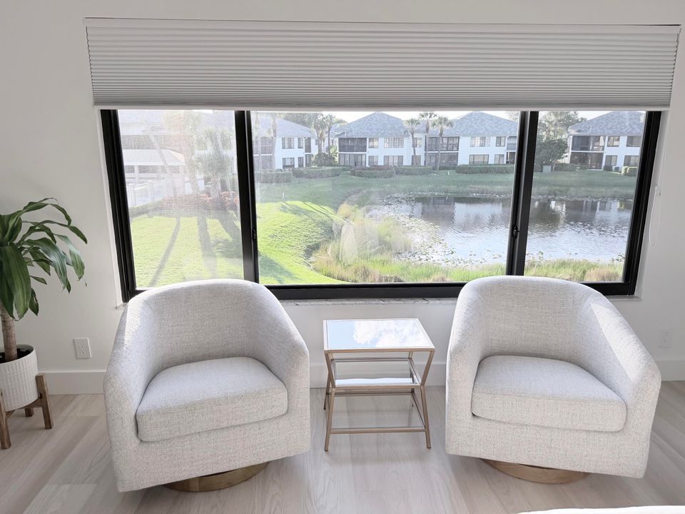 Active With Contract: $649,000 (2 beds, 2 baths, 1728 Square Feet)