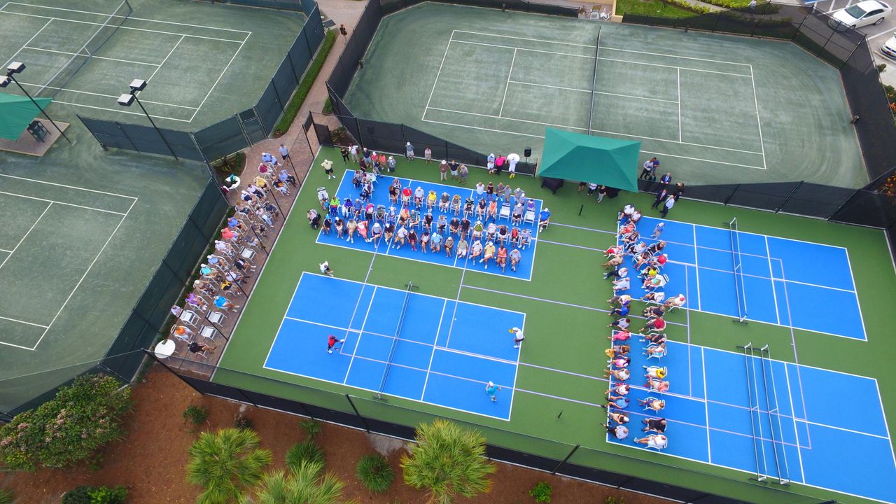 Active With Contract: $649,000 (2 beds, 2 baths, 1728 Square Feet)