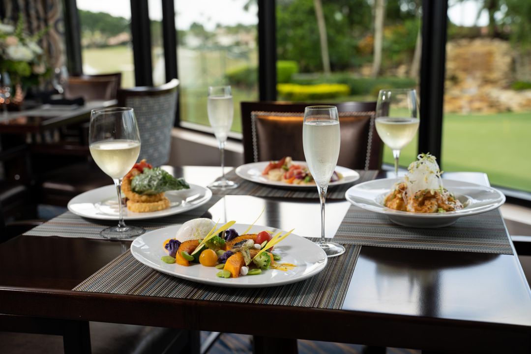 Active With Contract: $649,000 (2 beds, 2 baths, 1728 Square Feet)