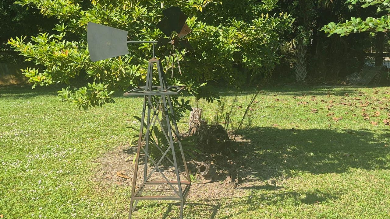 En Venta: $485,000 (4 camas, 2 baños, 1556 Pies cuadrados)