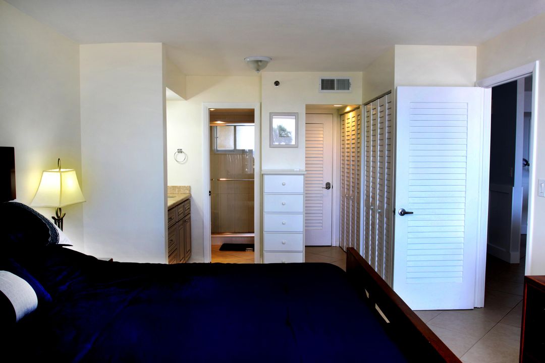 Под контрактом: $3,875 (2 спален, 2 ванн, 1170 Квадратных фут)