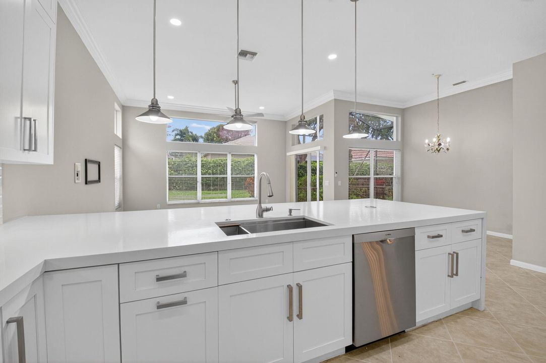 For Sale: $650,000 (3 beds, 2 baths, 2237 Square Feet)