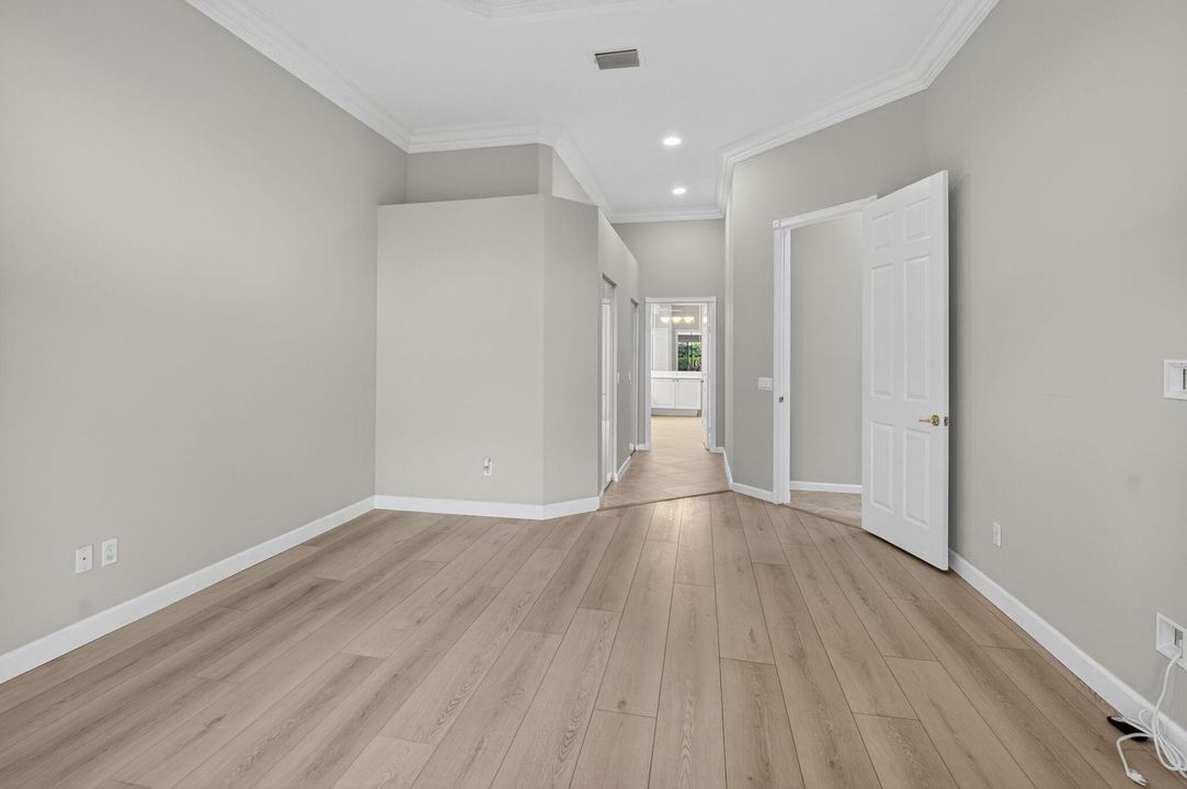 For Sale: $650,000 (3 beds, 2 baths, 2237 Square Feet)