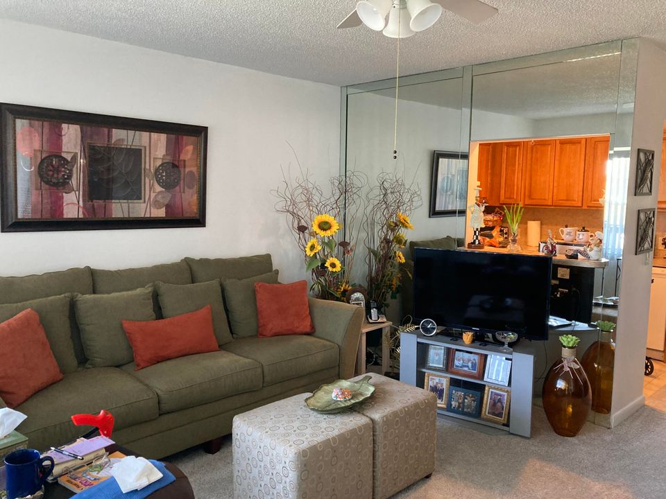 En Venta: $105,600 (1 camas, 1 baños, 600 Pies cuadrados)