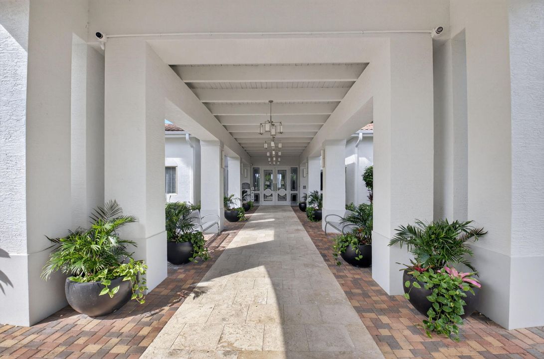 For Sale: $650,000 (3 beds, 2 baths, 2237 Square Feet)