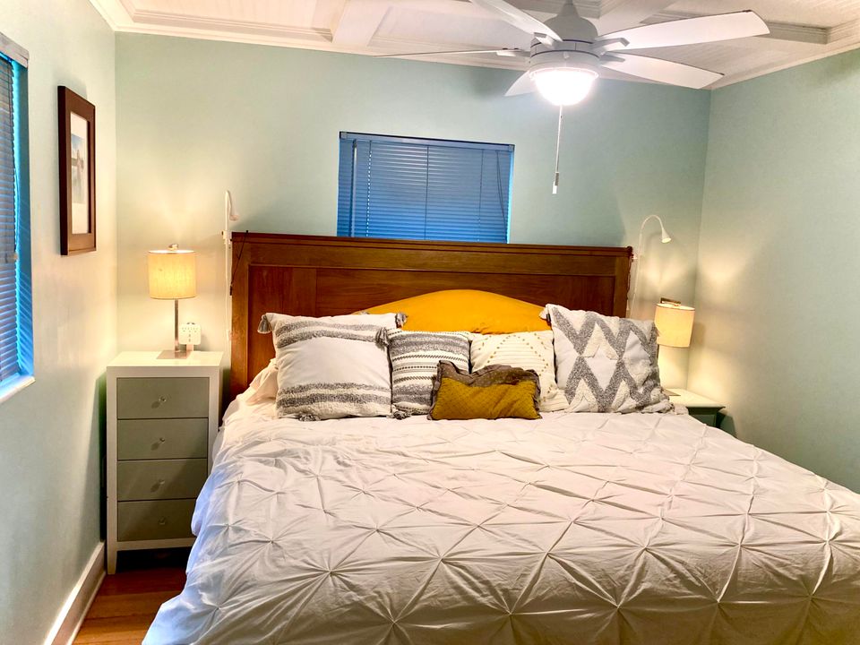 For Sale: $599,900 (4 beds, 3 baths, 1996 Square Feet)