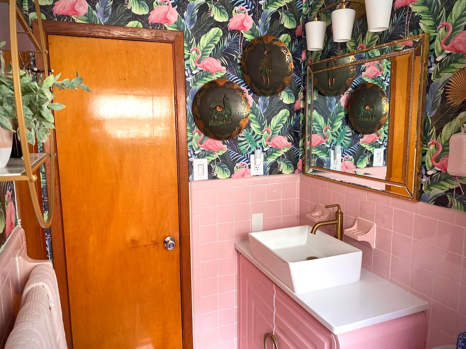 For Sale: $599,900 (4 beds, 3 baths, 1996 Square Feet)