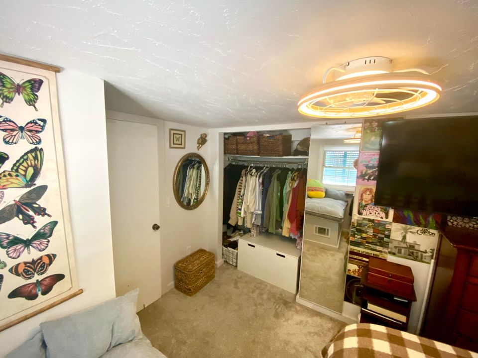 For Sale: $599,900 (4 beds, 3 baths, 1996 Square Feet)