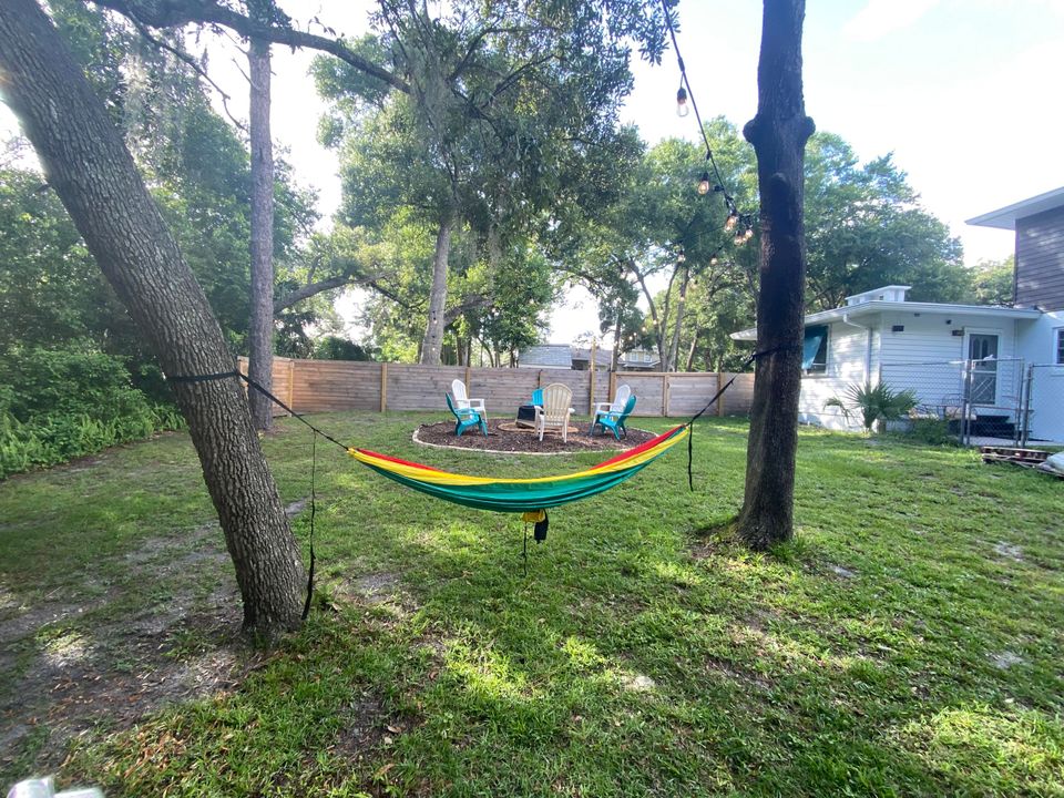 For Sale: $599,900 (4 beds, 3 baths, 1996 Square Feet)