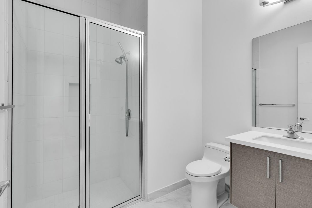 На продажу: $1,699,900 (3 спален, 3 ванн, 2240 Квадратных фут)