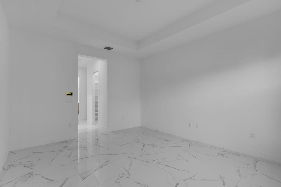 На продажу: $1,699,900 (3 спален, 3 ванн, 2240 Квадратных фут)