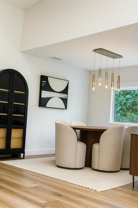 На продажу: $419,000 (3 спален, 2 ванн, 1395 Квадратных фут)