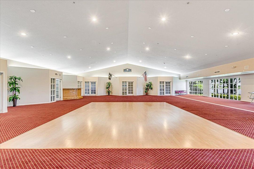 For Sale: $484,900 (3 beds, 2 baths, 1408 Square Feet)