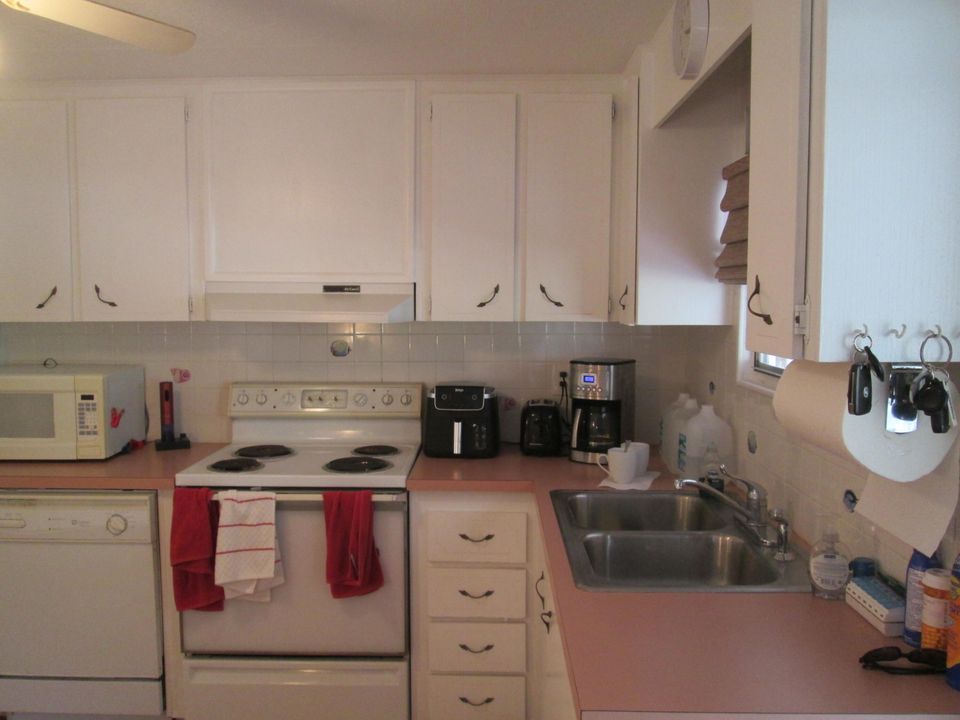 待售: $49,500 (2 贝兹, 2 浴室, 1200 平方英尺)