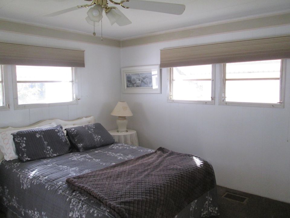 待售: $49,500 (2 贝兹, 2 浴室, 1200 平方英尺)