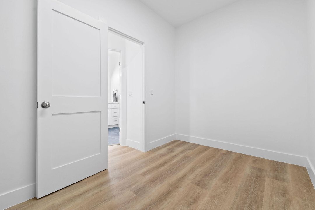 En Venta: $2,249,000 (4 camas, 3 baños, 2832 Pies cuadrados)