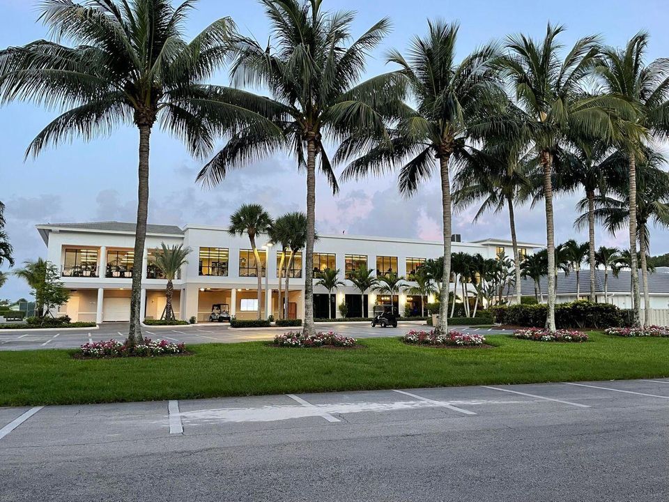 待售: $489,000 (3 贝兹, 2 浴室, 2216 平方英尺)