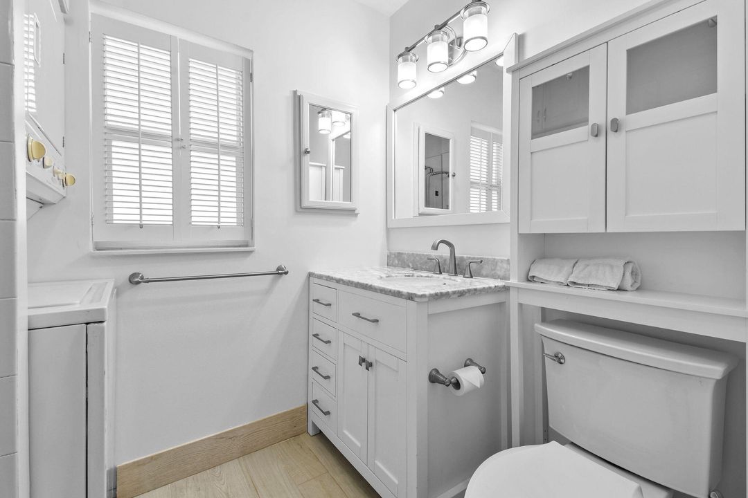 En Venta: $2,249,000 (4 camas, 3 baños, 2832 Pies cuadrados)