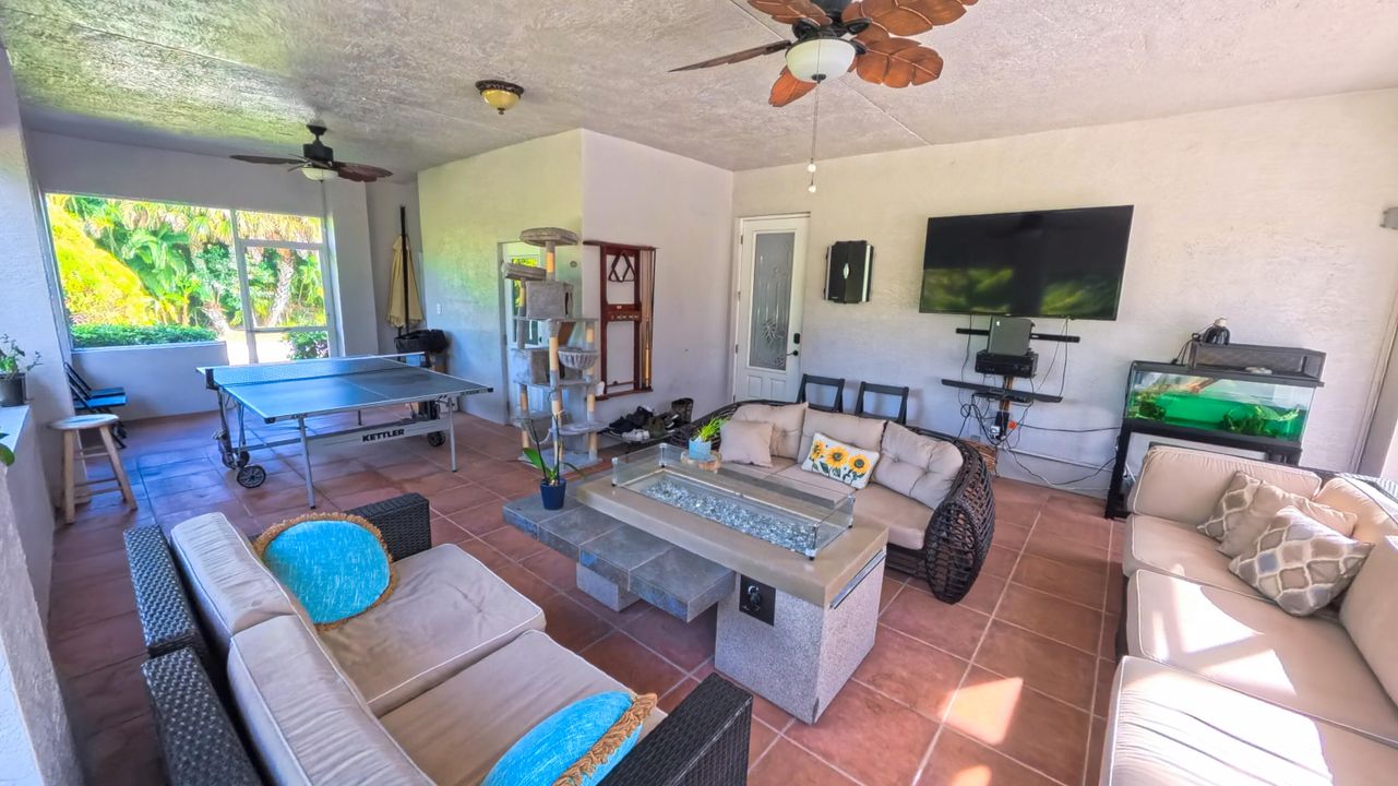 На продажу: $2,900,000 (5 спален, 5 ванн, 4491 Квадратных фут)