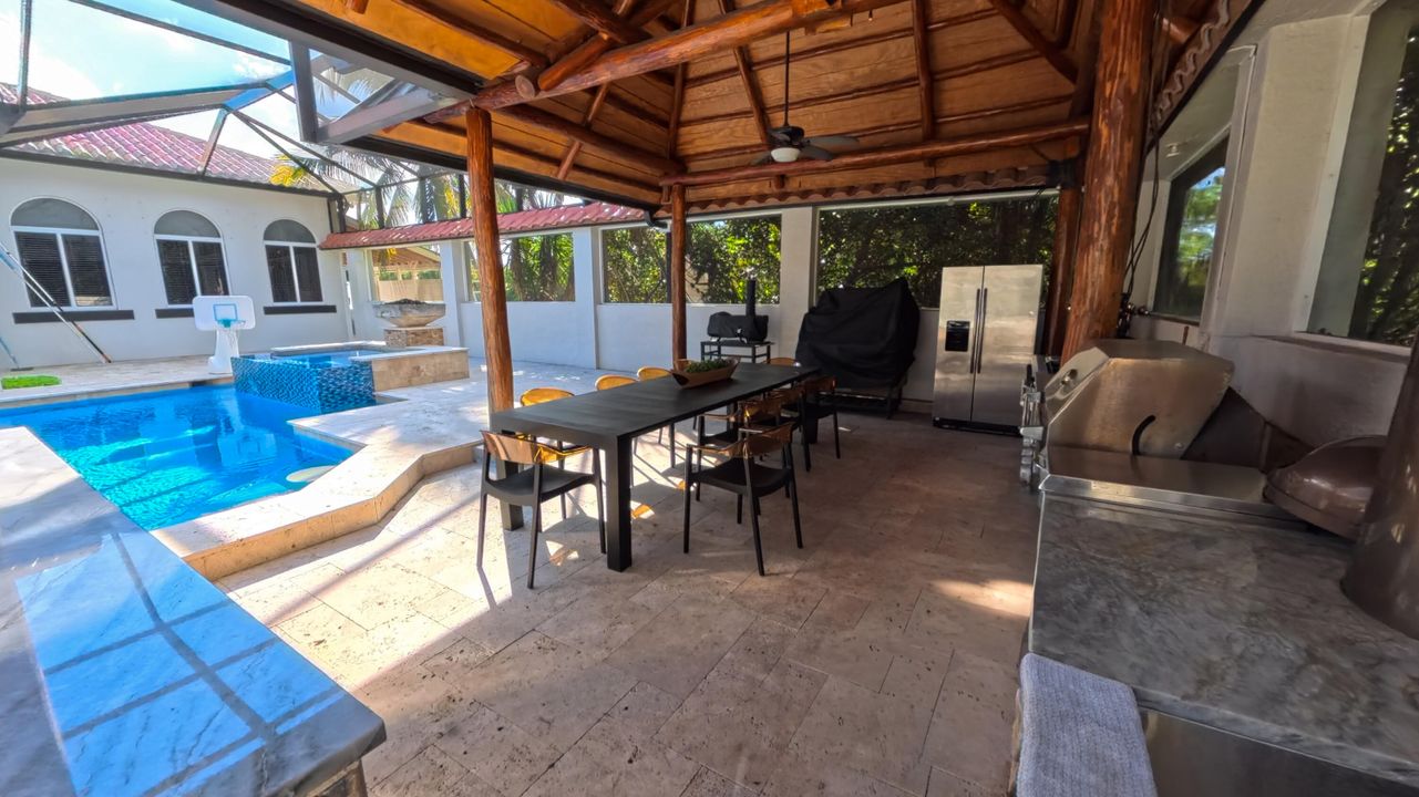 На продажу: $2,900,000 (5 спален, 5 ванн, 4491 Квадратных фут)