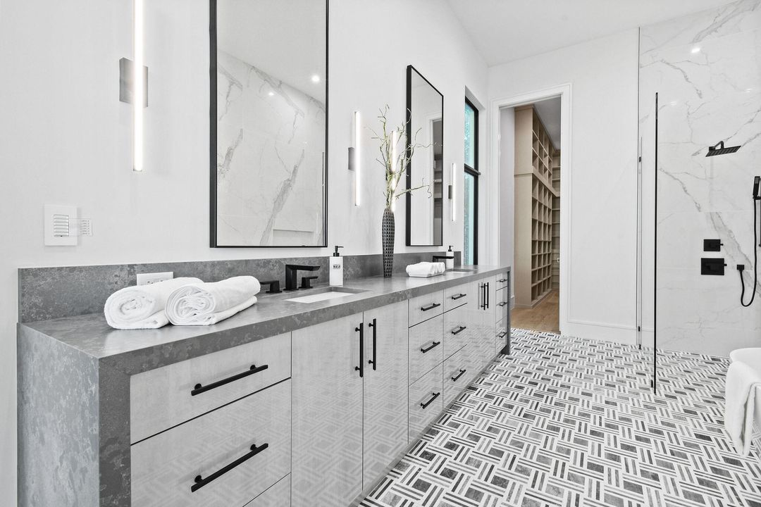 На продажу: $9,850,000 (4 спален, 5 ванн, 5379 Квадратных фут)