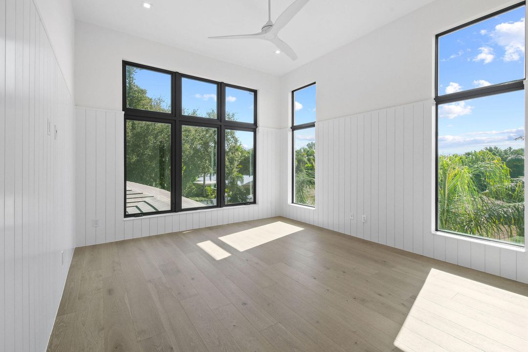 На продажу: $9,850,000 (4 спален, 5 ванн, 5379 Квадратных фут)