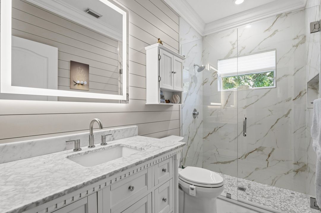 На продажу: $799,000 (3 спален, 2 ванн, 1986 Квадратных фут)