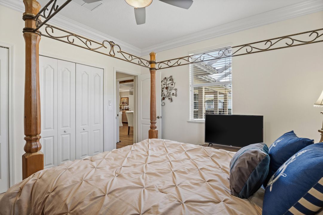 На продажу: $799,000 (3 спален, 2 ванн, 1986 Квадратных фут)