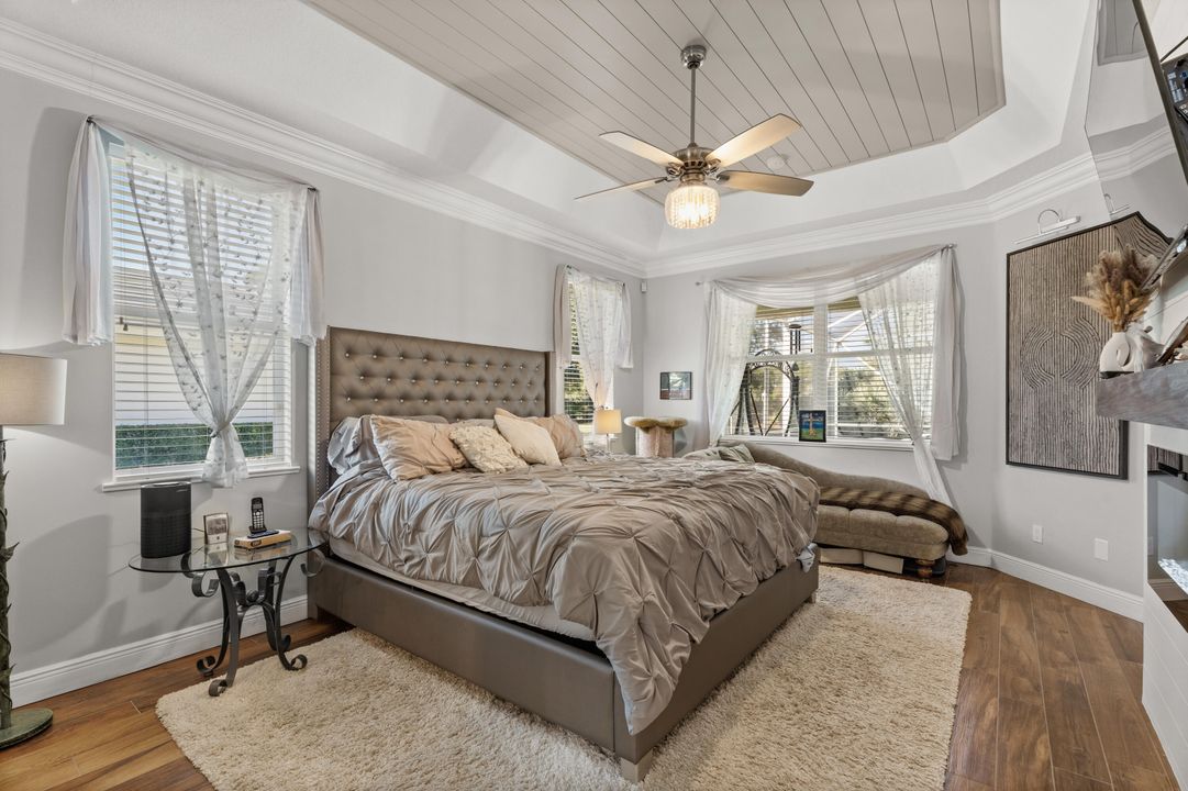 На продажу: $799,000 (3 спален, 2 ванн, 1986 Квадратных фут)