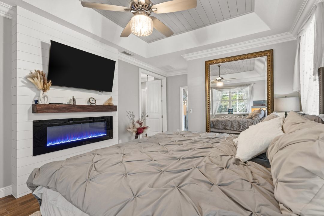 На продажу: $799,000 (3 спален, 2 ванн, 1986 Квадратных фут)