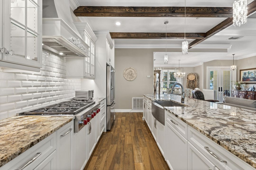 На продажу: $799,000 (3 спален, 2 ванн, 1986 Квадратных фут)