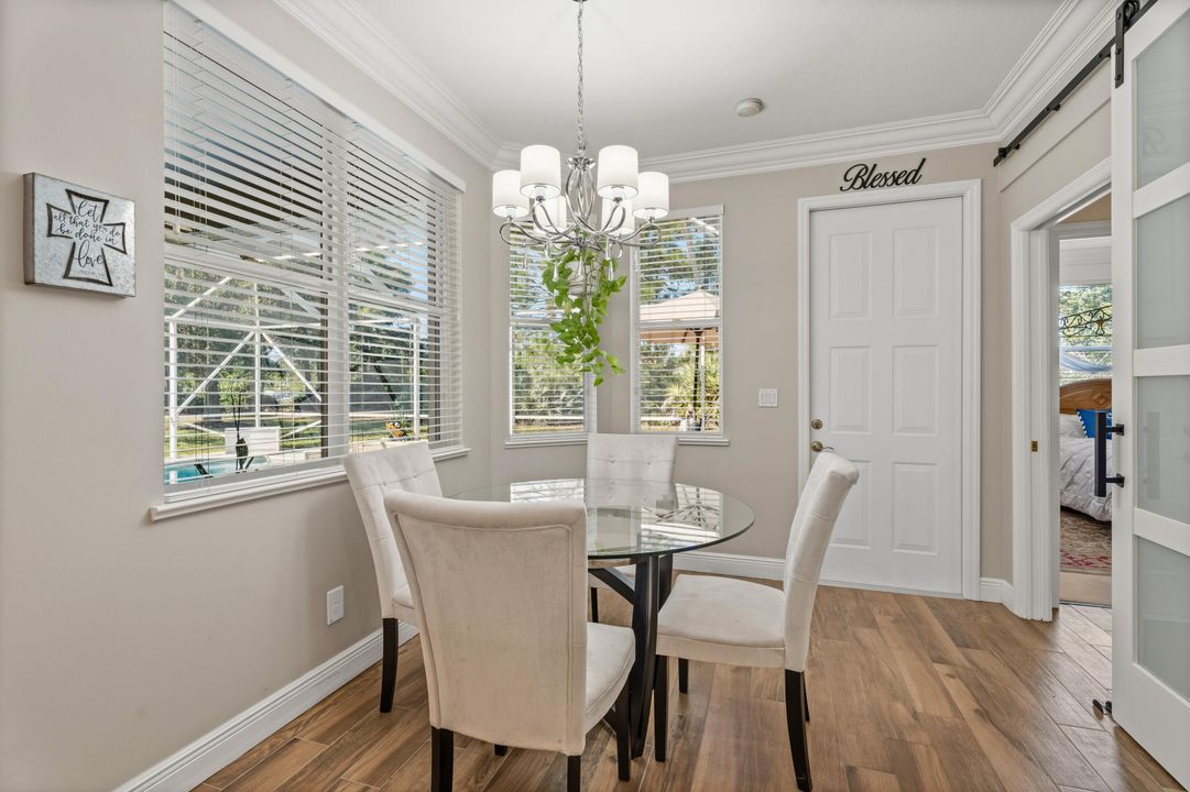 На продажу: $799,000 (3 спален, 2 ванн, 1986 Квадратных фут)