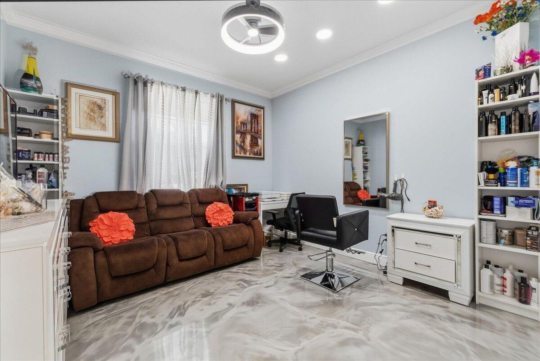 待售: $549,900 (3 贝兹, 2 浴室, 2023 平方英尺)