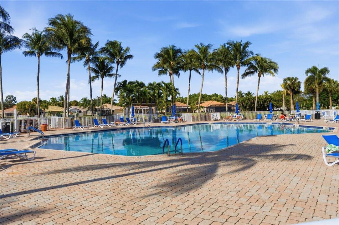 待售: $549,900 (3 贝兹, 2 浴室, 2023 平方英尺)