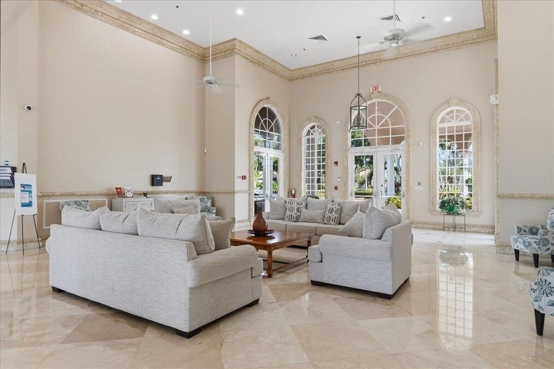 待售: $549,900 (3 贝兹, 2 浴室, 2023 平方英尺)